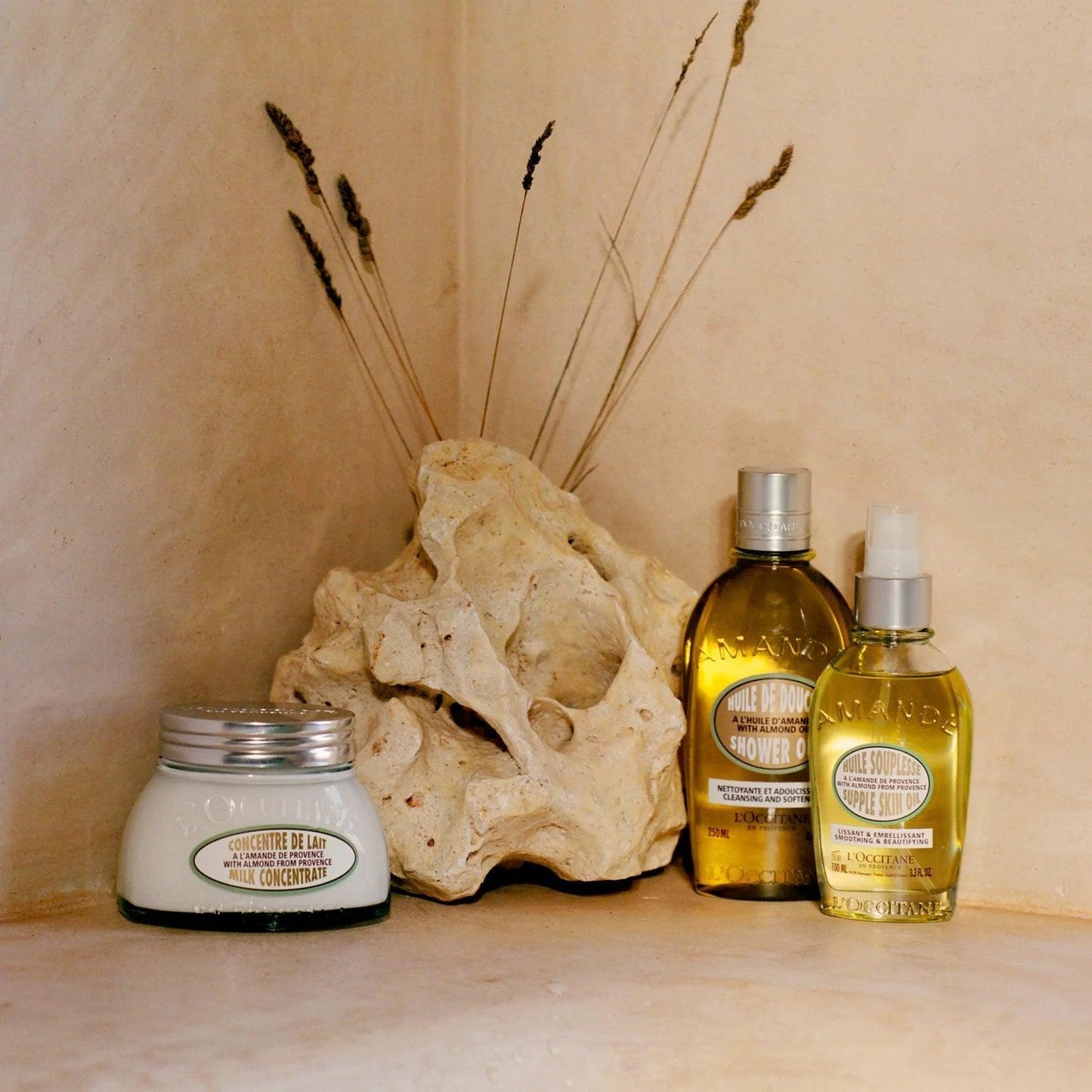 L'Occitane Almond Shower Oil 35ML - AugustSa Shop