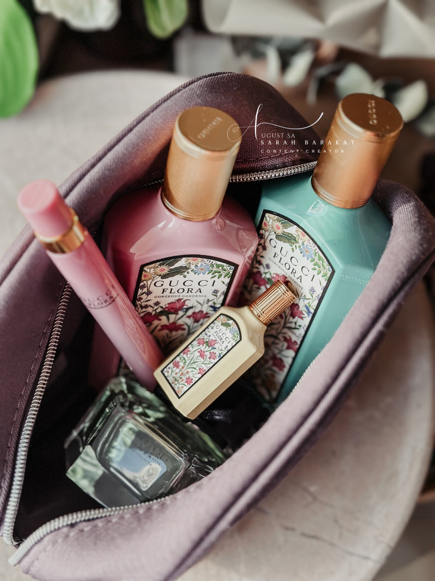 Gucci Beauty Oval Pouch - AugustSa Shop