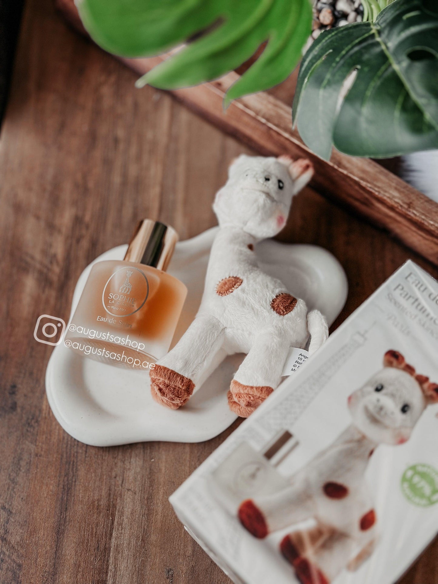 Sophie la Girafe Scented Skincare Water & Plush Toy Set 50ml - AugustSa Shop