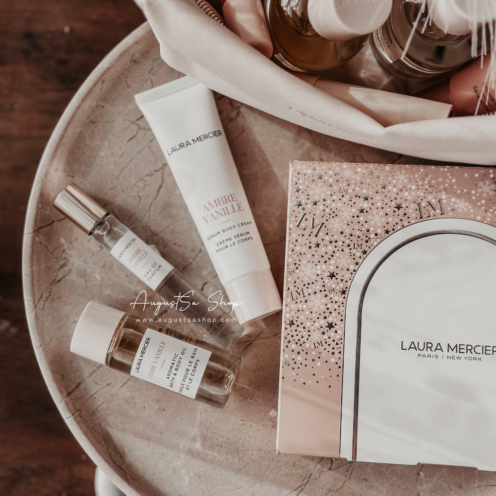
                  
                    LAURA MERCIER Cozy Retreat Ambre Vanille Collection - AugustSa Shop
                  
                