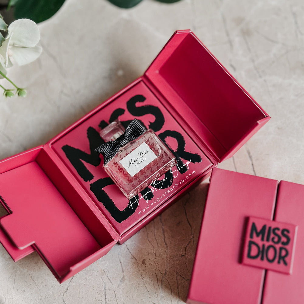 
                  
                    DIOR Miss Dior Essence Miniature Limited Edition 5ml - AugustSa Shop
                  
                