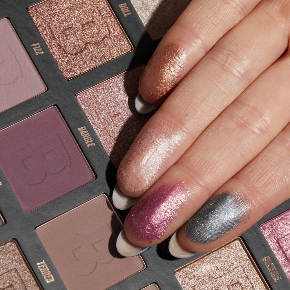 
                  
                    Beauty Bay 42 Color Palette Neutral - AugustSa Shop
                  
                